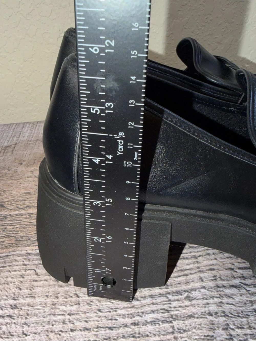 Torrid Chunky Lug Loafer Size 9WW Black Leather Platform Y2K Preppy Dress Shoe
